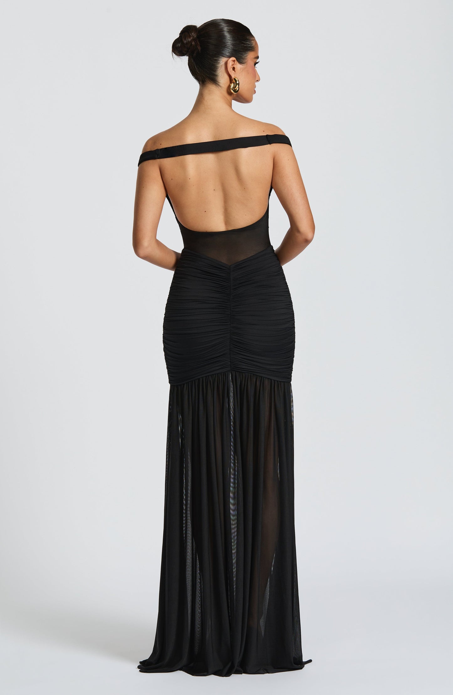 Darian | Vestido translucido de malla