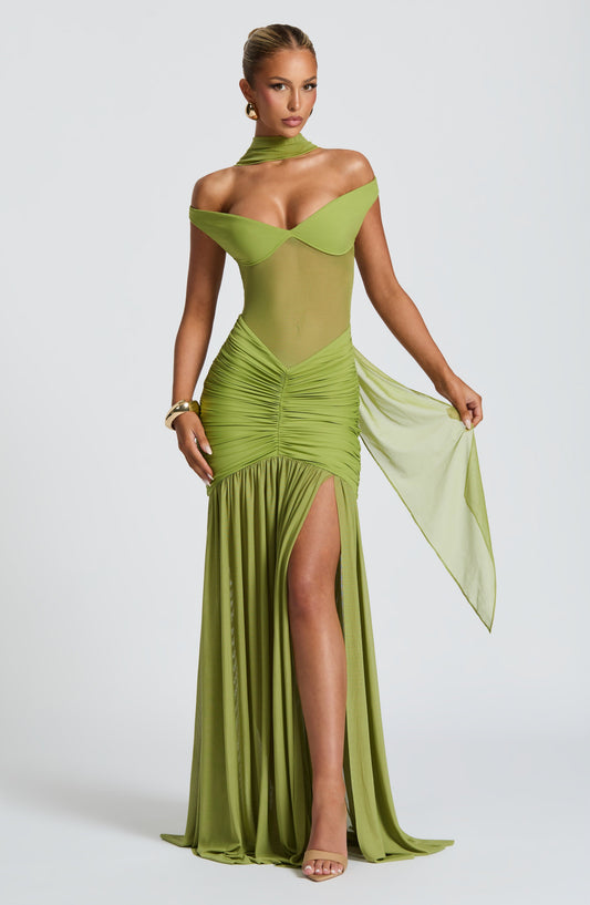 Darian | Vestido translucido de malla