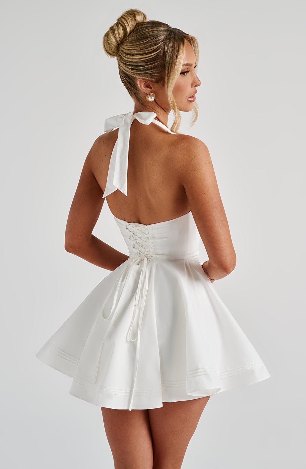 Serena | Vestido mini de escote halter