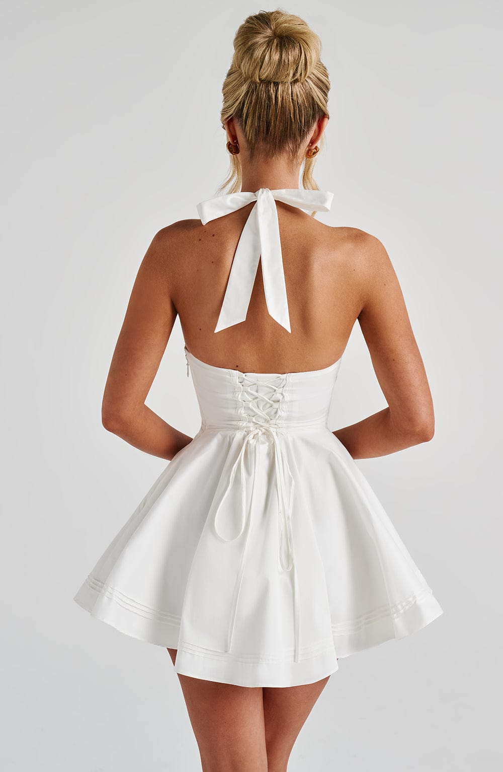 Serena | Vestido mini de escote halter