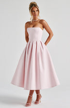 Edith | Vestido midi rubor con falda plisada y escote palabra de honor