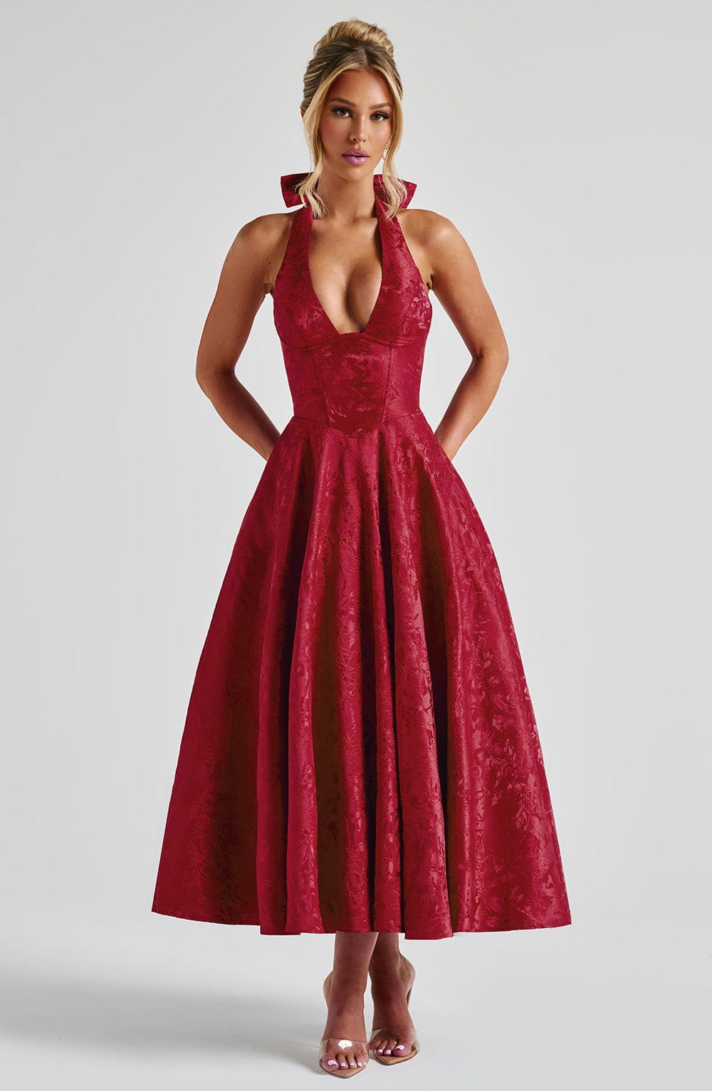 Noelia | Vestido midi de jacquard rojo con falda completa
