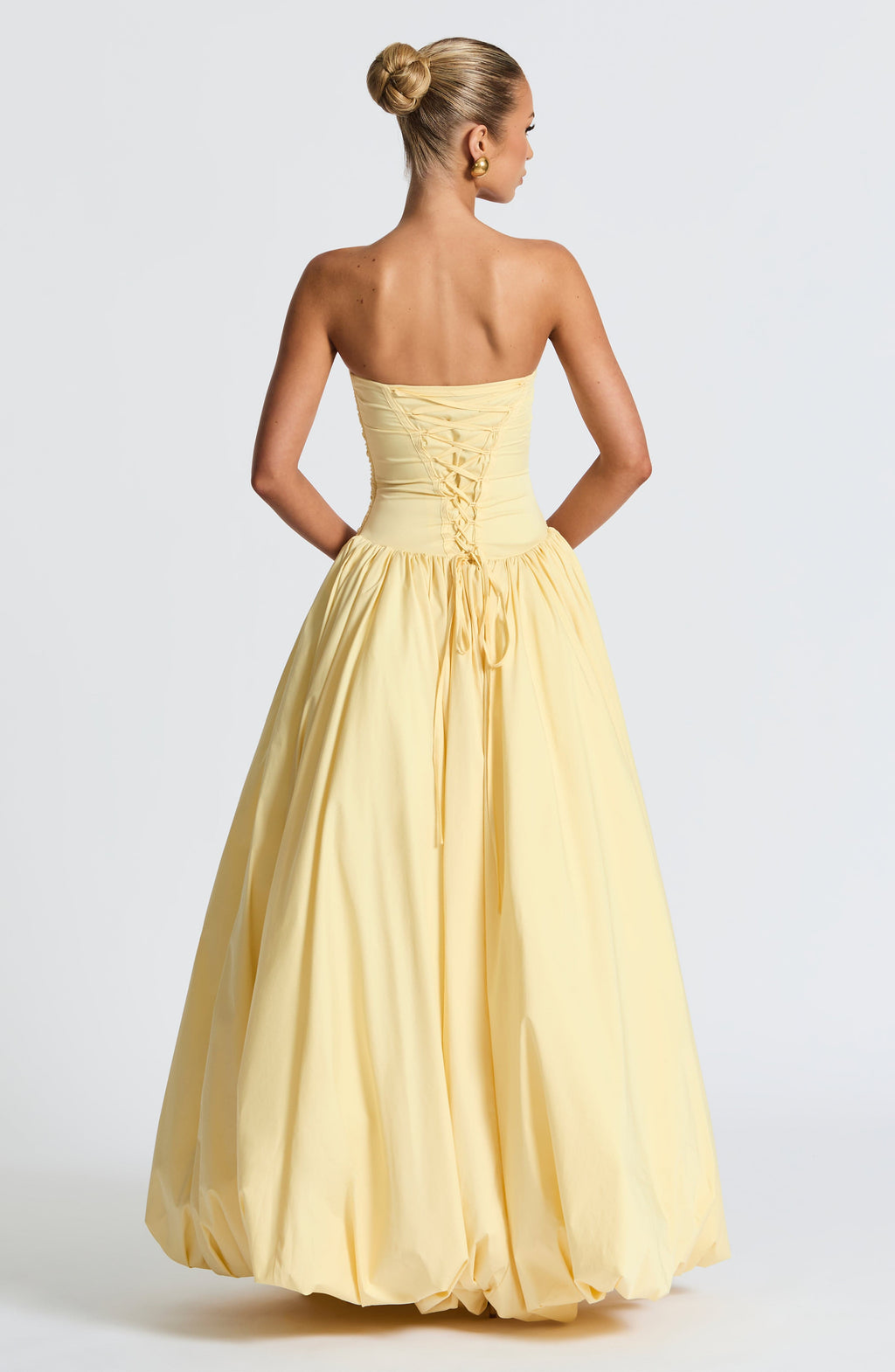 Jillian | Vestido maxi palabra de honor en amarillo limón