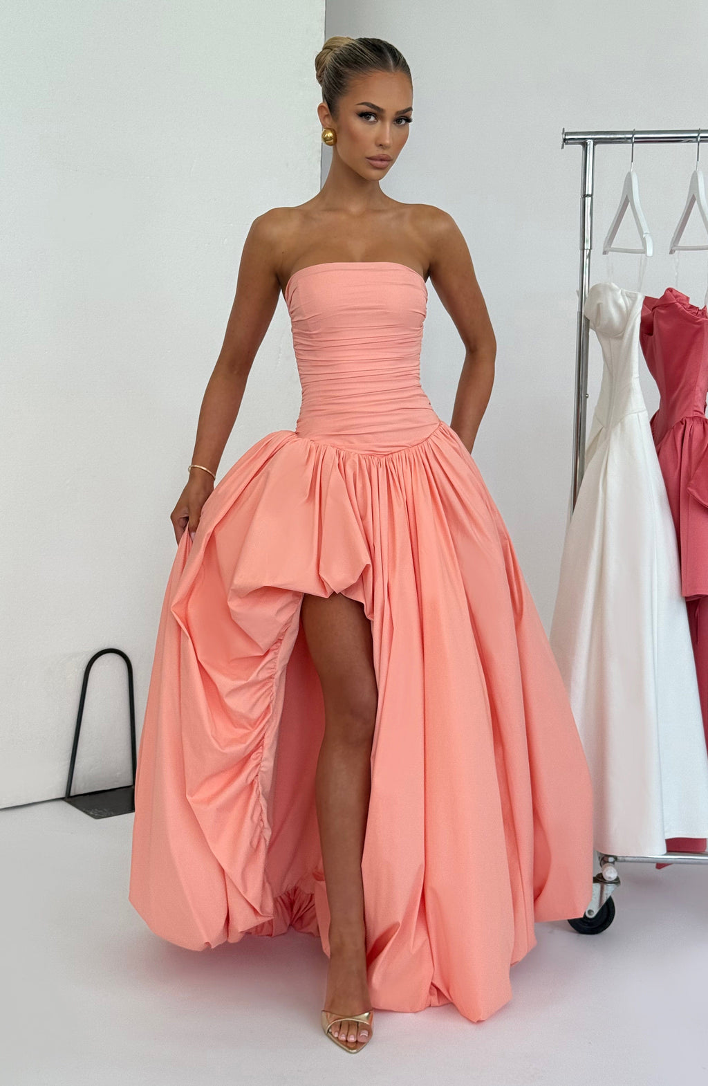 Jillian | Vestido maxi palabra de honor en melocotón