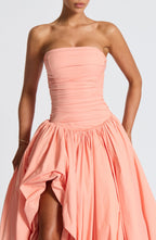 Jillian | Vestido maxi palabra de honor en melocotón