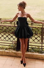 Lotus | Vestido mini negro de tafetán texturizado con lazo