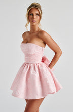 Salome | Vestido mini de jacquard rubor sin tirantes con lazo