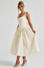 Sherrie | Vestido midi de vichy amarillo limón con cuello cuadrado